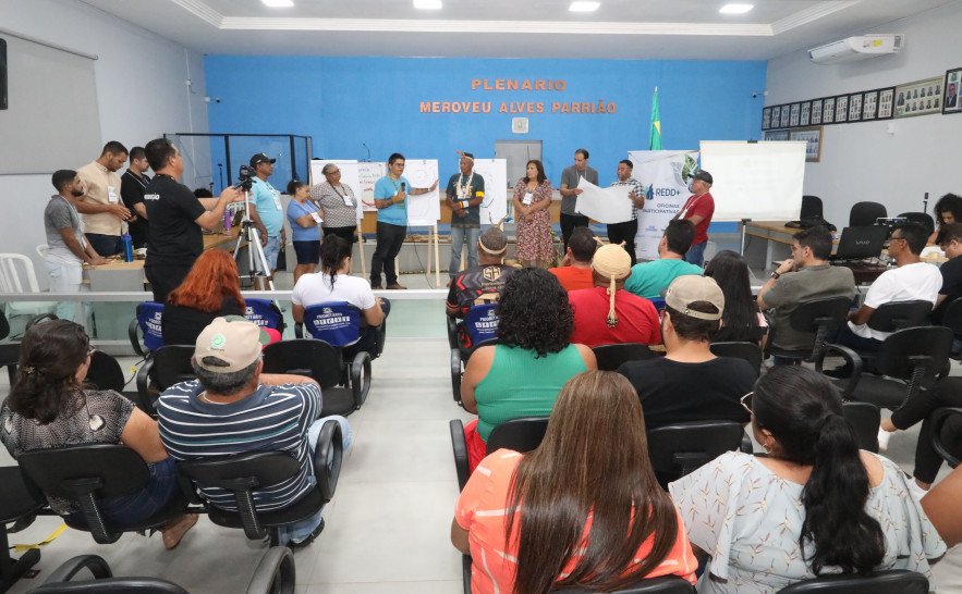 Participantes da Oficina Participativa em Sandolândia receberam certificados - Foto: Ascom Semarh